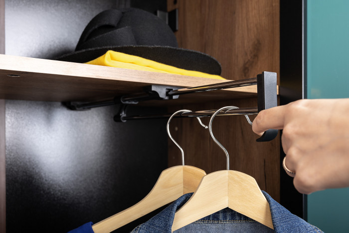 Гранд 13.226 Шкаф, цвет дуб крафт табачный, ШхГхВ 82х38,7х203,6 см., универсальная сборка